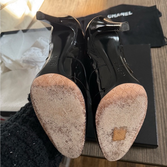 CHANEL 99MM SUITE LACE UP BOOTIE - Picture 5 of 8